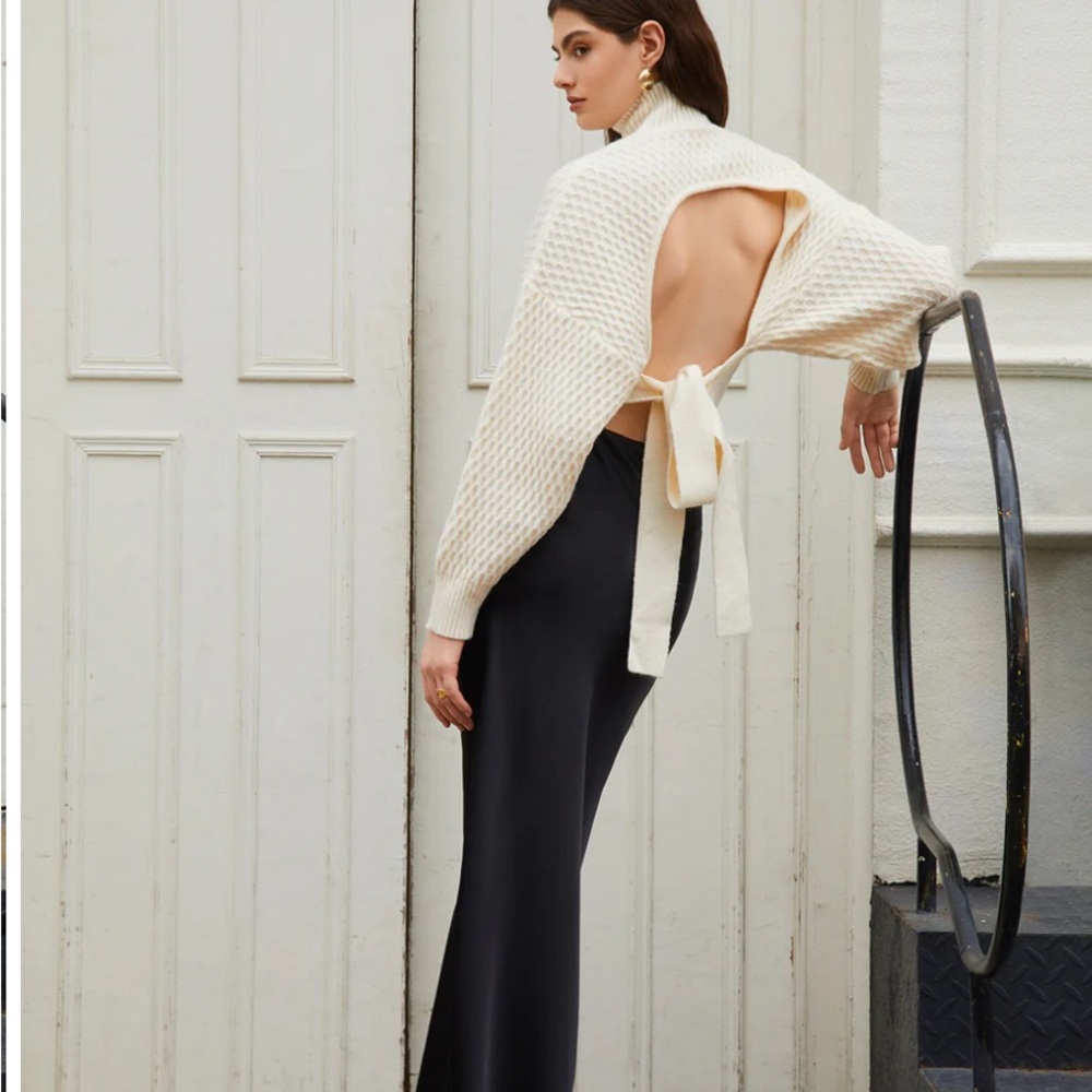 Chic Cream Open-Back Sweater